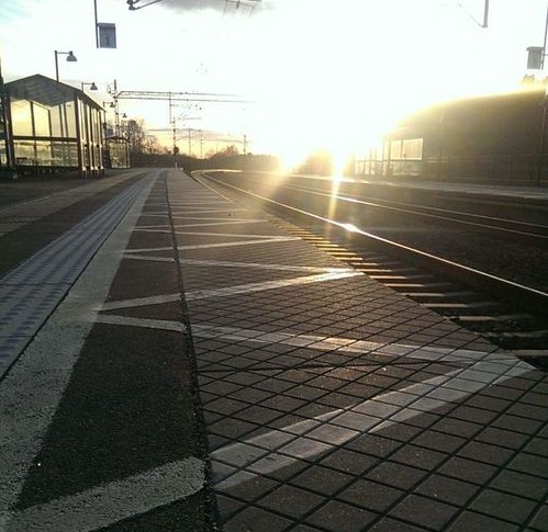 quai de gare matin